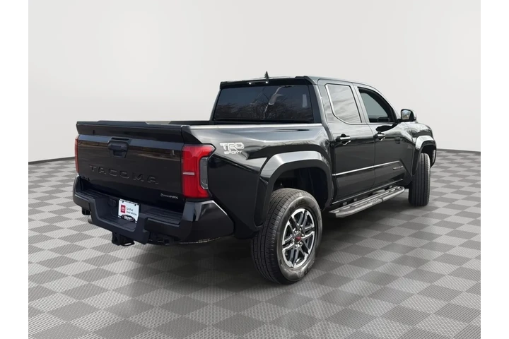 $43577 : Gold Certified 2024 Tacoma TR image 9