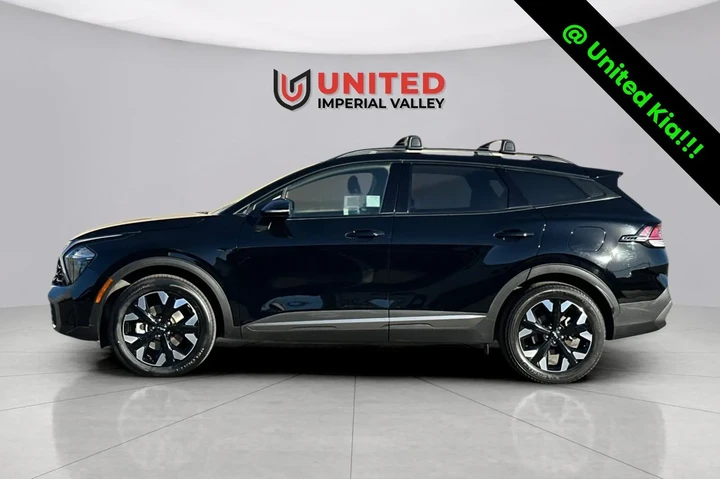 $26498 : Pre-Owned 2023 Sportage X-Line image 6