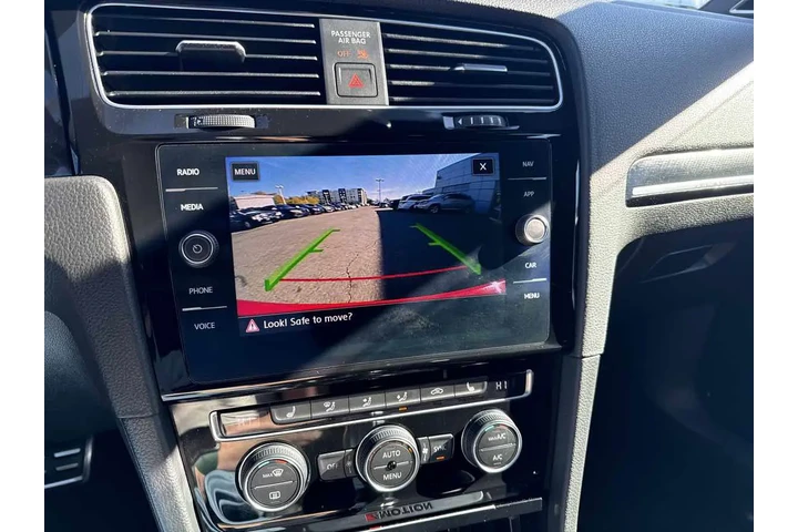 $27495 : 2019 Golf R image 1