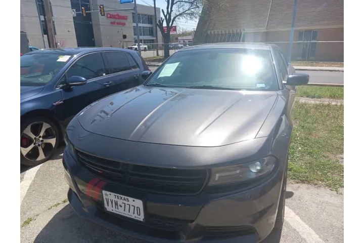 $17900 : 2020 Charger SXT image 7
