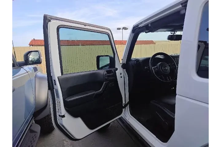 $22681 : Jeep Wrangler 2017 4x4 Sahar image 6