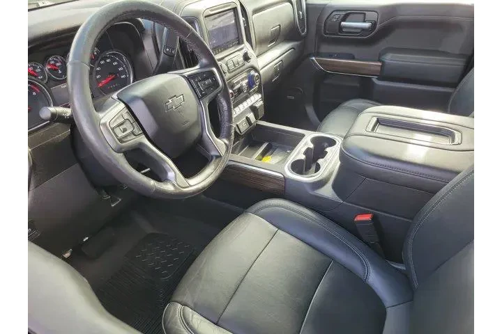 $26000 : Chevrolet Silverado 1500 202 image 3