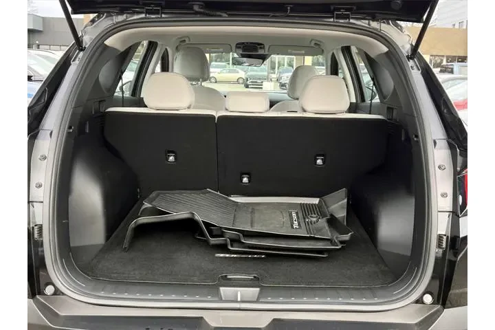 $28955 : Hyundai TUCSON 2025 AWD SE 4 image 6