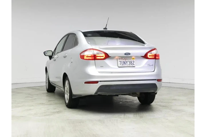 $8998 : Ford Fiesta 2015 SE 4dr Seda image 6