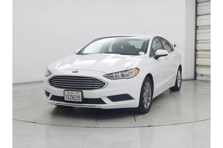 $11998 : Ford Fusion 2017 SE 4dr Seda image 4