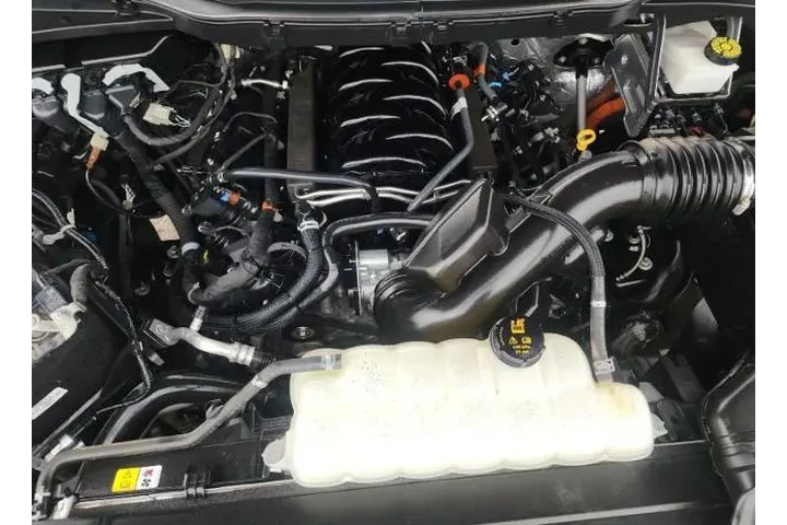 $39400 : Ford F-150 2023 4x2 XL 4dr S image 5