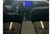 $29084 : Toyota Camry 2025 SE 4dr Sed thumbnail