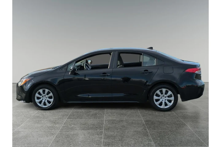 $25718 : Toyota Corolla 2025 LE 4dr S image 2