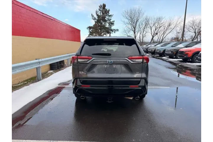 $33900 : Toyota RAV4 Prime 2023 AWD S image 5