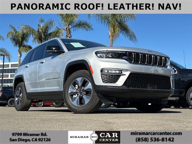 $31477 : 2023 Grand Cherokee 4xe image 2