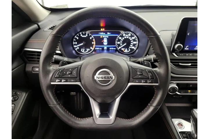 $18998 : Nissan Altima 2022 2.5 SR 4d image 10