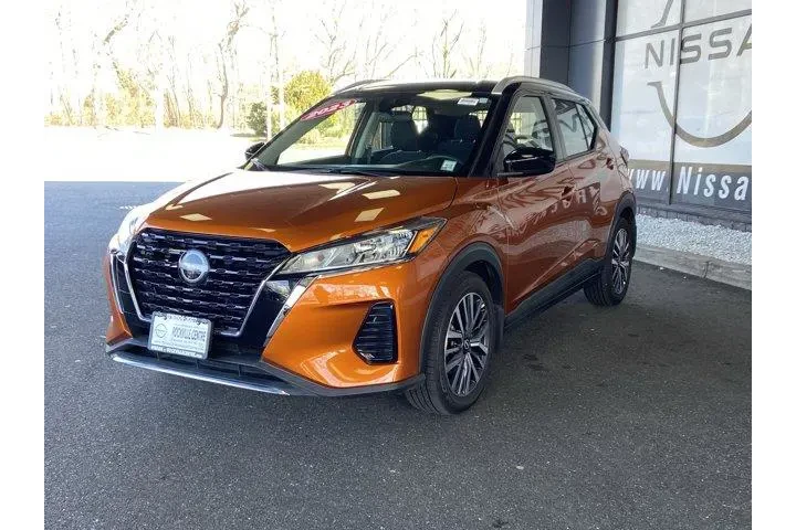 $12487 : Nissan Kicks 2023 SV 4dr Cro image 8