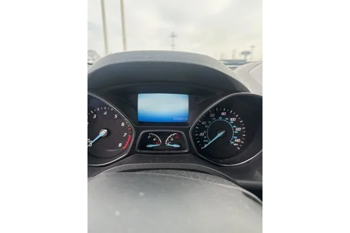 $10915 : Ford Escape 2014 AWD Titaniu image 2