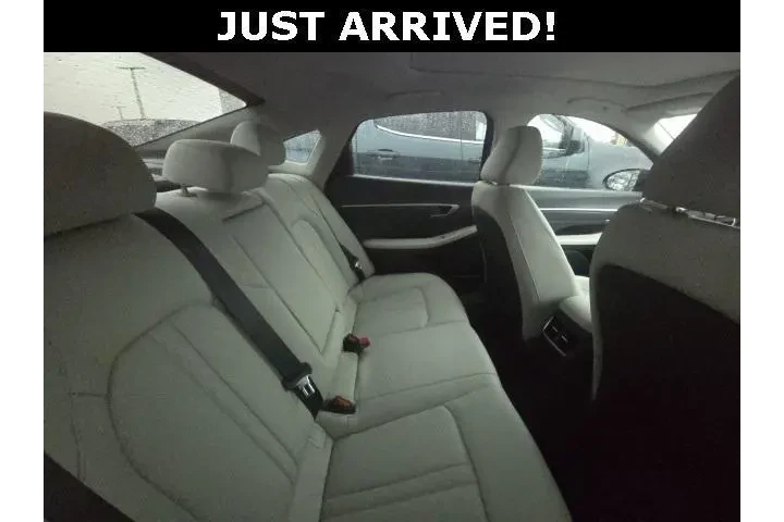 $22726 : Hyundai SONATA 2022 Limited image 9