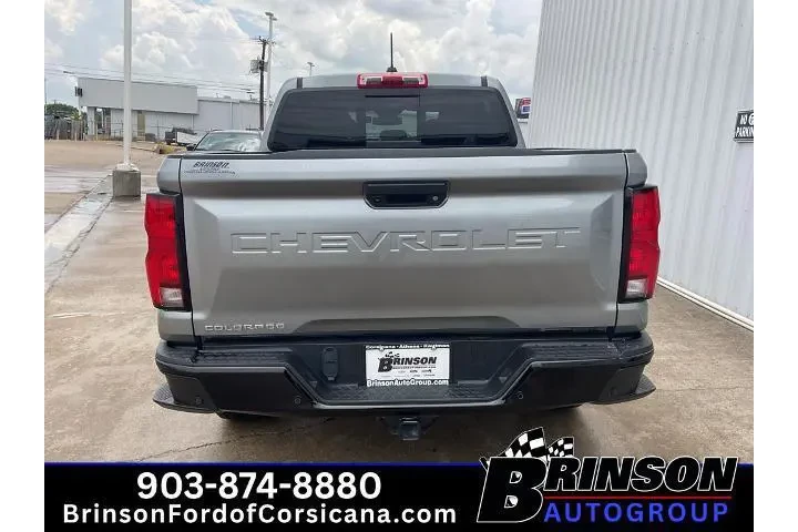 $39300 : Chevrolet Colorado 2024 4x4 image 6
