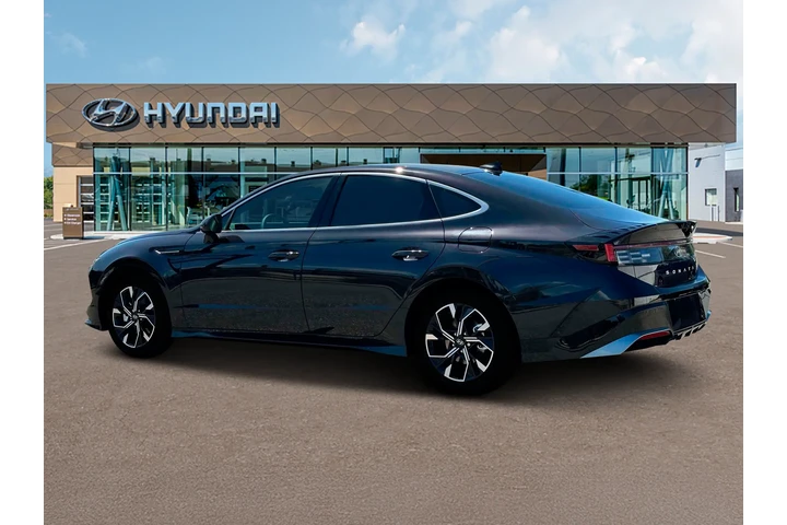 $25277 : Hyundai SONATA 2025 SEL 4dr image 4