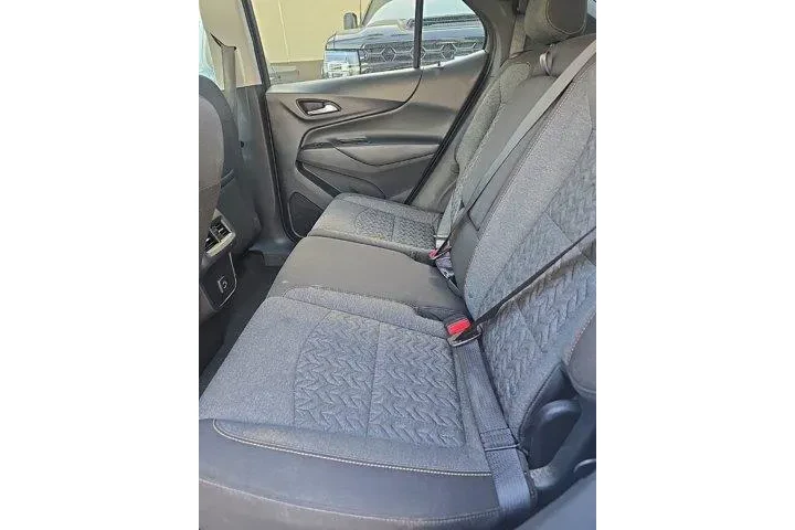 $21000 : Chevrolet Equinox 2023 LT 4d image 4