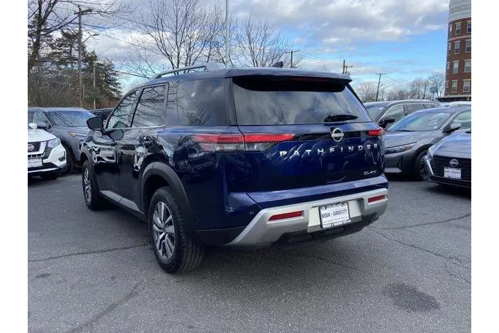 $35230 : Nissan Pathfinder 2025 AWD S image 6