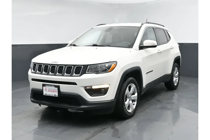 $14218 : Jeep Compass 2019 4x4 Latitu image 1