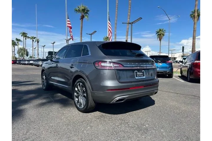 $35835 : Lincoln Nautilus 2021 AWD Re image 3