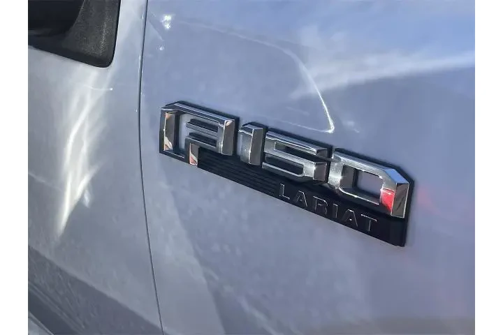 $21997 : Ford F-150 2018 4x4 Lariat 4 image 3