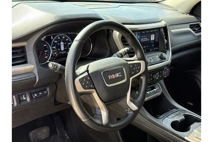 $30900 : GMC Acadia 2023 Denali 4dr S image 9