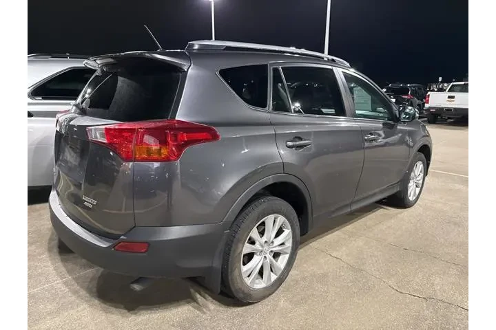 $11910 : Toyota RAV4 2014 AWD Limited image 9