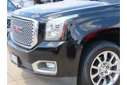 $16999 : GMC Yukon 2017 4x2 Denali 4d thumbnail