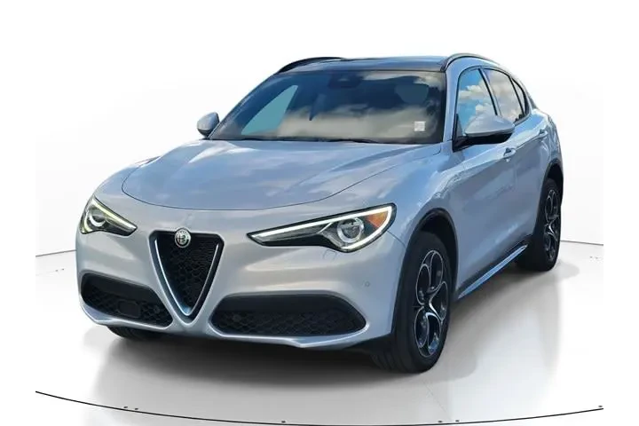 Alfa Romeo Stelvio 2022 AWD image 2