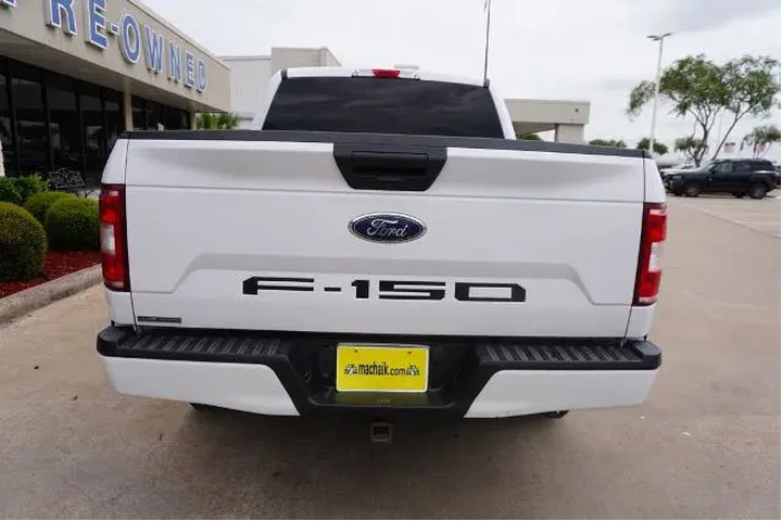$26225 : Ford F-150 2020 4x2 XL 4dr S image 1