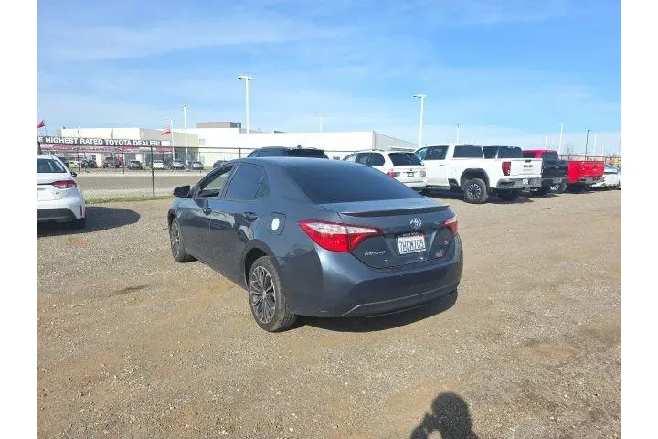 $10900 : Toyota Corolla 2015 S 4dr Se image 4