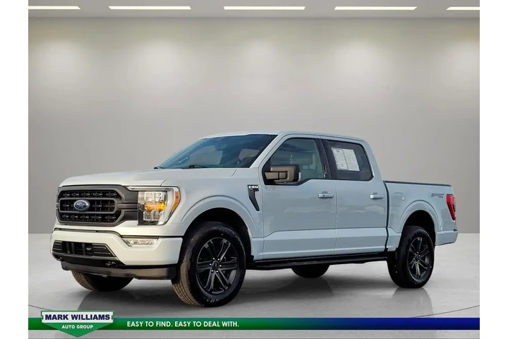 $39564 : Ford F-150 2022 4x4 XLT 4dr image 8