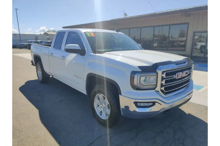 $22999 : 2017 GMC Sierra 1500 SLE image 8