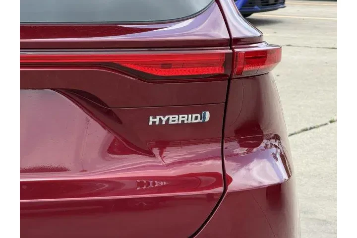 $25478 : Toyota Venza 2021 AWD LE 4dr image 6