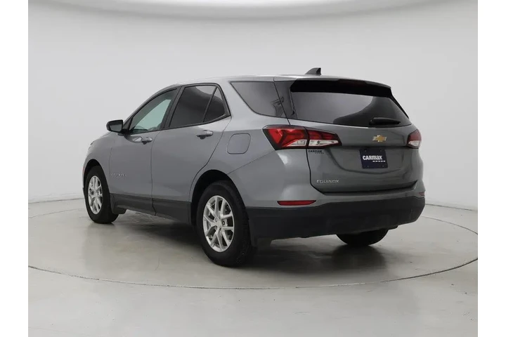 $18998 : Chevrolet Equinox 2023 LS 4d image 2