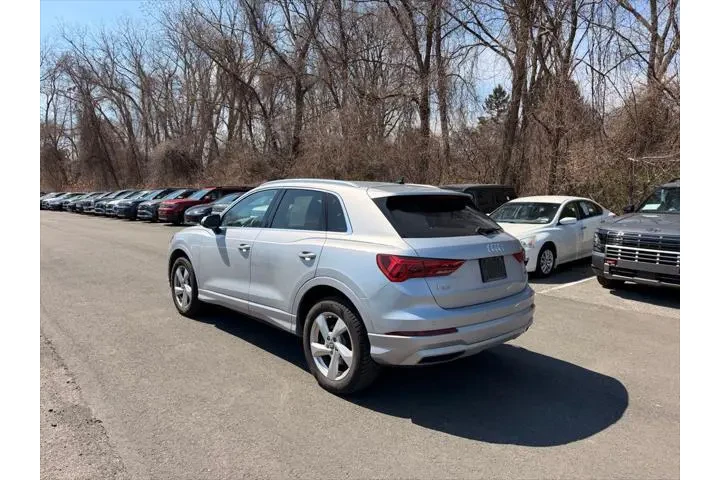 $20000 : Audi Q3 2020 AWD quattro Pre image 6