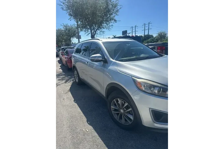 $10490 : Kia Sorento 2018 L 4dr SUV image 3