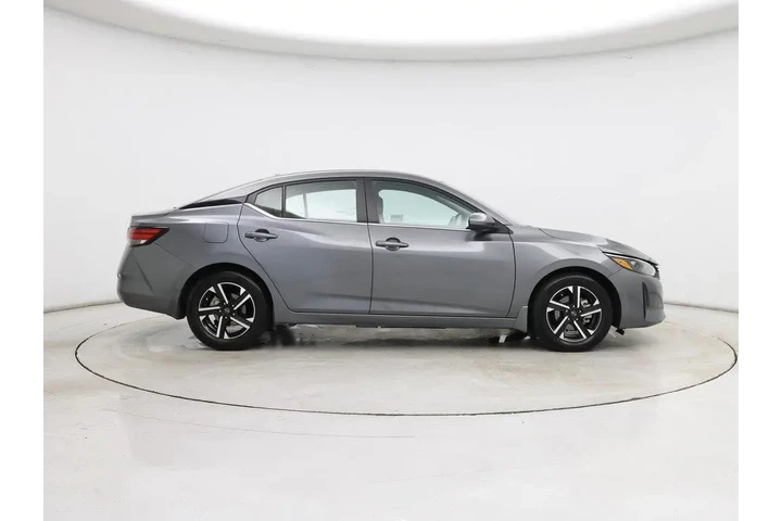 $21998 : Nissan Sentra 2025 SV 4dr Se image 7