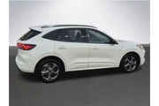 $21991 : Ford Escape Hybrid 2024 ST-L thumbnail
