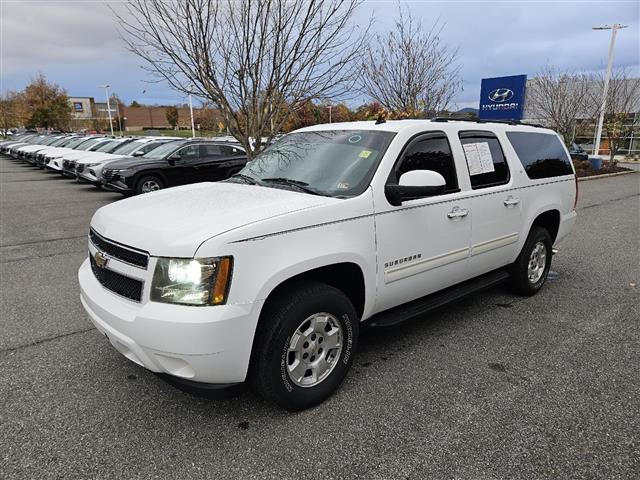 $14500 : PRE-OWNED  CHEVROLET SUBURBAN image 6