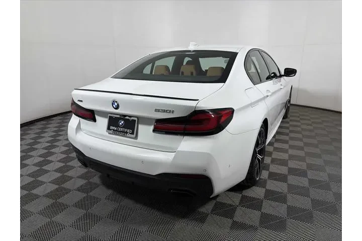 $39789 : BMW 5 Series 2023 AWD 530i x image 6