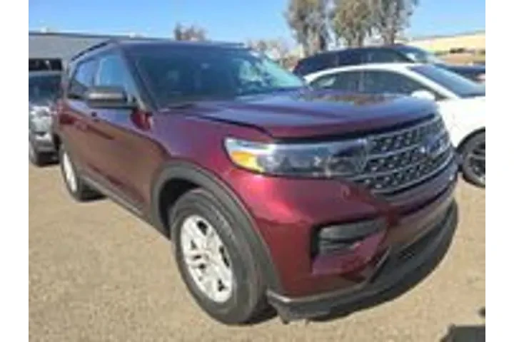 $29500 : Ford Explorer 2022 AWD XLT 4 image 2
