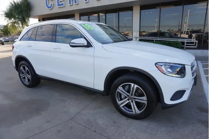 $17988 : Mercedes-Benz GLC 2018 GLC 3 image 1
