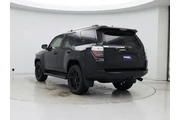 $37998 : Toyota 4Runner 2021 4x2 SR5 thumbnail