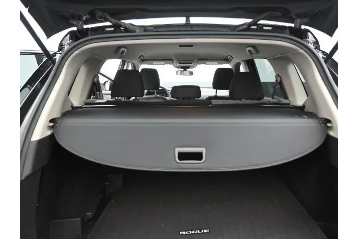 $20450 : Nissan Rogue 2023 SV 4dr Cro image 2