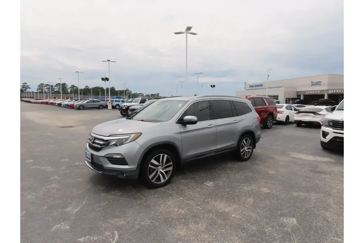 $17999 : Honda Pilot 2017 AWD Touring image 2