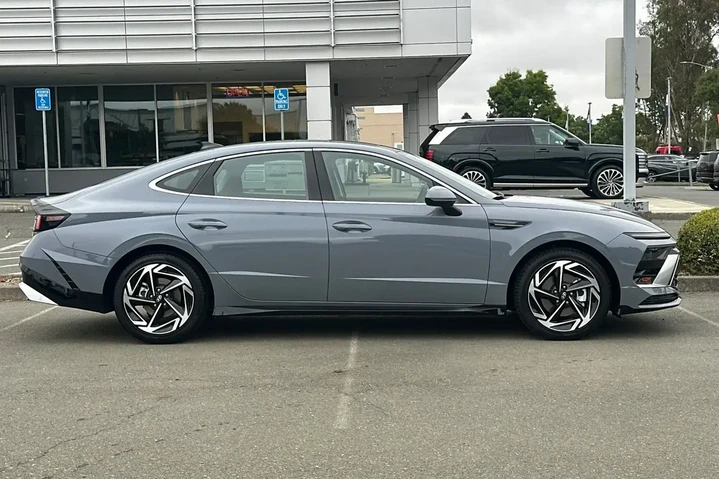 $29990 : Hyundai SONATA 2025 SEL Conv image 3