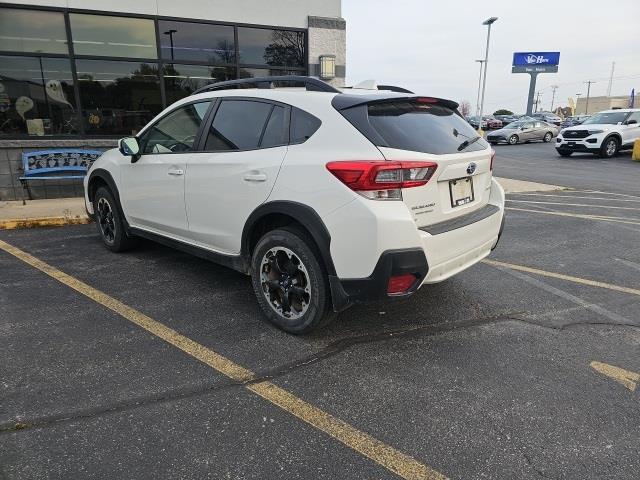 $20690 : Pre-Owned 2021 Crosstrek Prem image 5