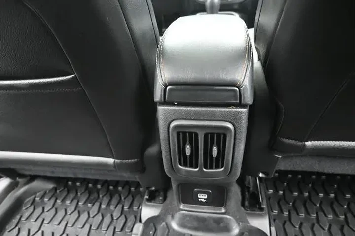 $19715 : Jeep Compass 2020 4x4 Sun an image 10