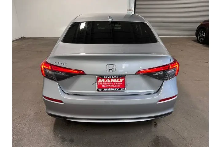 $20928 : Honda Civic 2022 LX 4dr Seda image 4